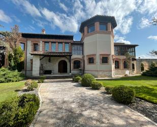 Vista exterior de Casa o xalet en venda en Valladolid Capital amb Aire condicionat, Calefacció i Jardí privat