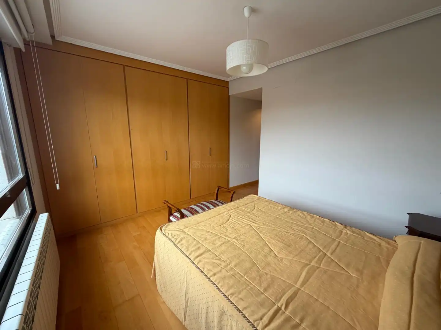 Habitación de Piso en venta en  Logroño con Calefacción, Parquet y Terraza