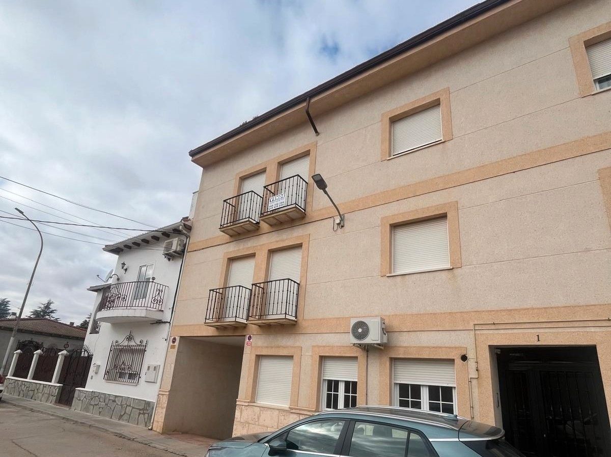 Exterior view of Flat for sale in Horcajo de Santiago  with Terrace