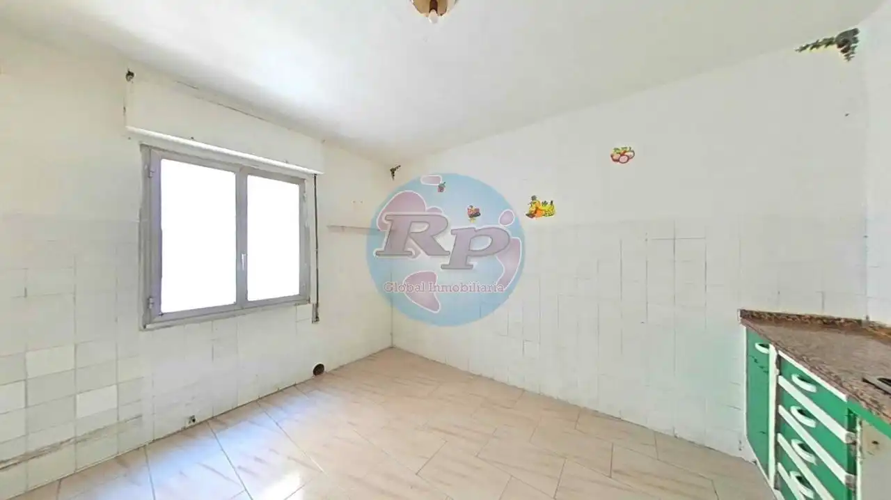 Habitación de Piso en venta en León Capital  con Trastero