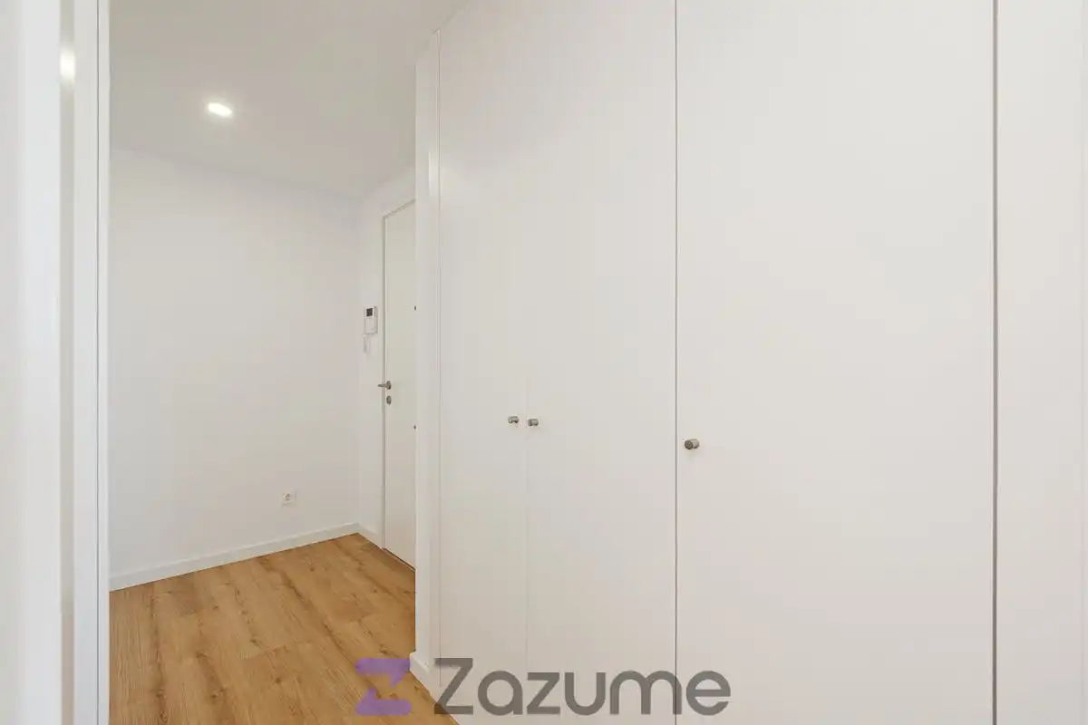 Schlafzimmer von Wohnung zur Miete in Dos Hermanas mit Klimaanlage, Heizung und Privatgarten