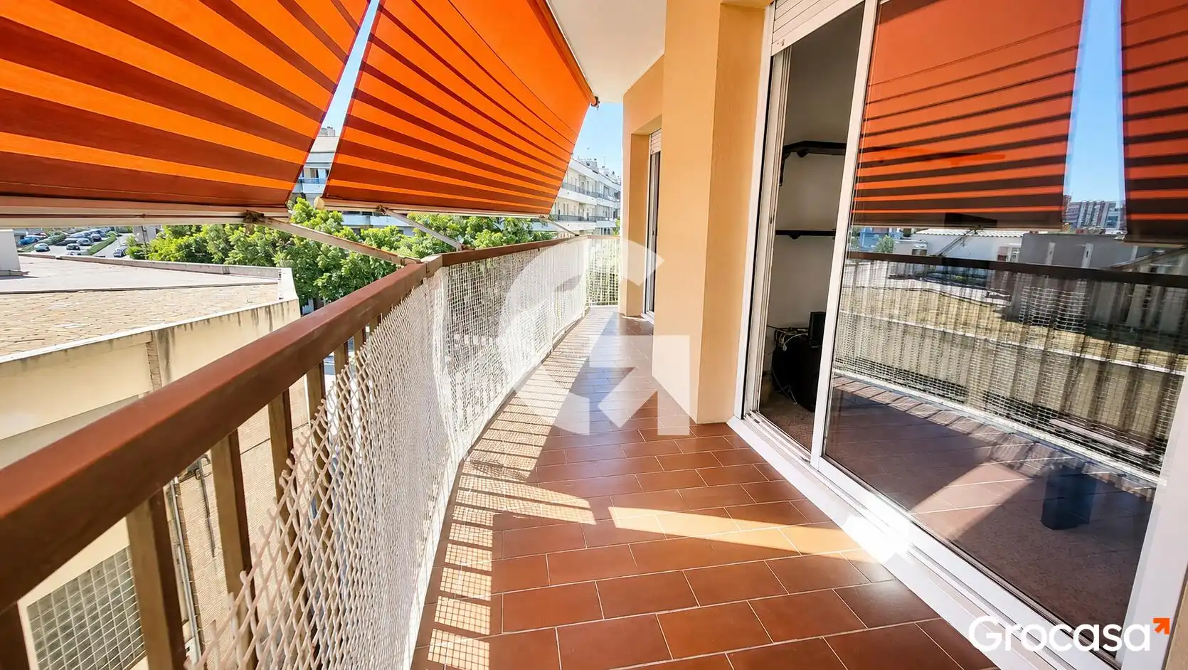 Terraza de Piso en venta en Vilanova i la Geltrú con Calefacción, Horno y Balcón