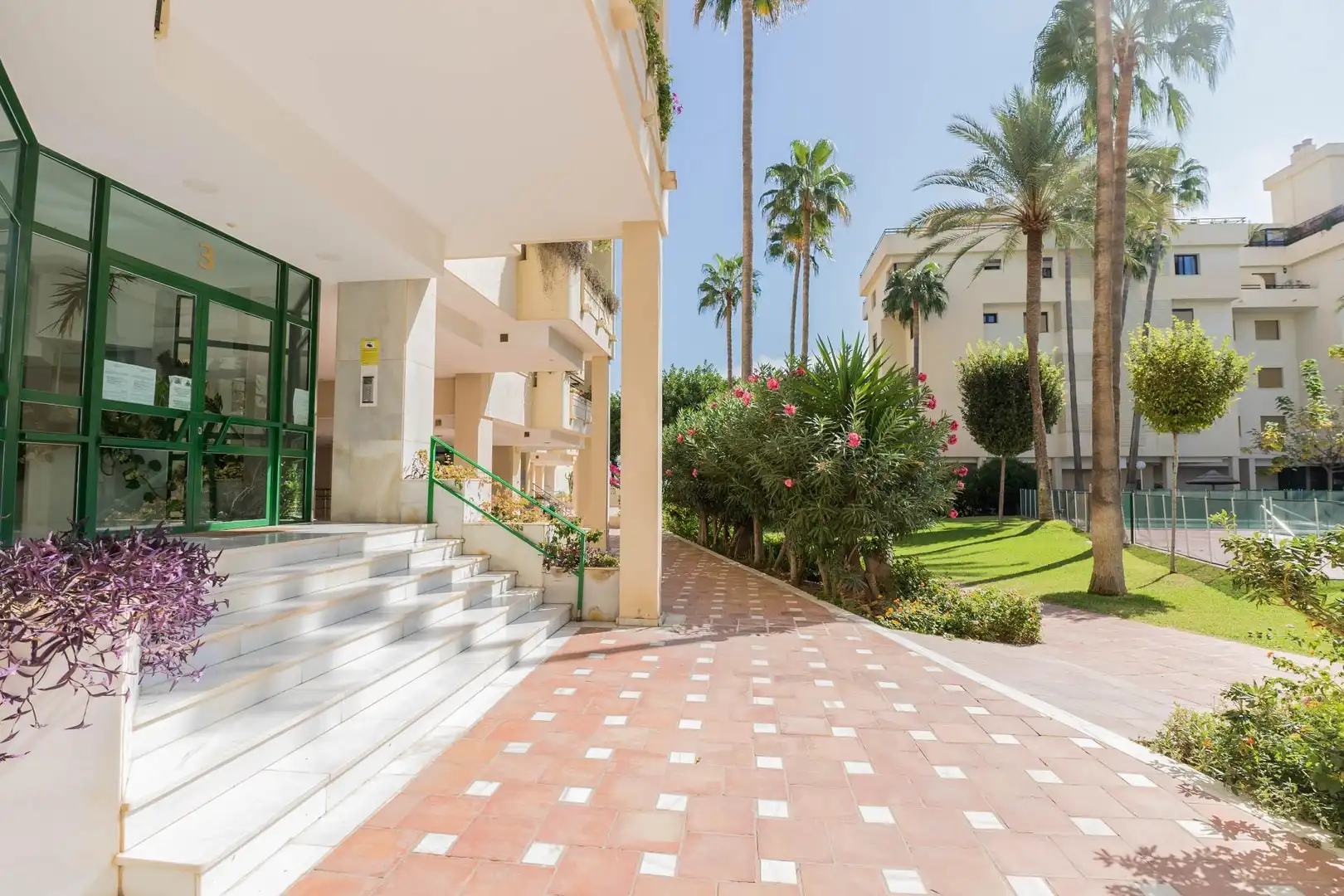 Apartament amb piscina en venda a Calle de Salvador Allende, imagen 41