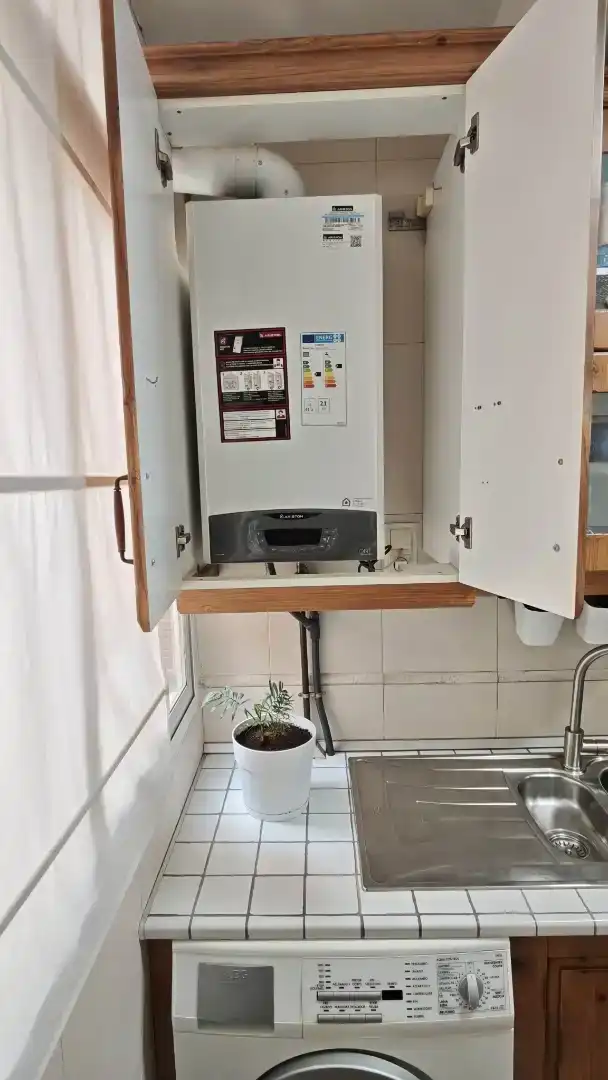 Bany de Pis en venda en Alcalá de Henares amb Aire condicionat