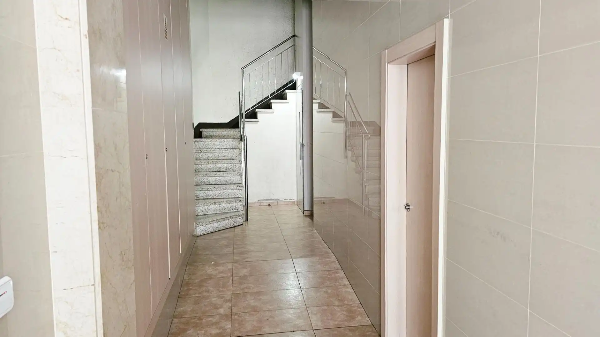 Flat for sale in Girona Capital