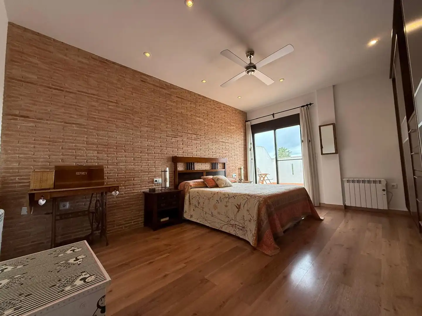 Dormitori de Àtic en venda en San Pedro del Pinatar amb Aire condicionat, Jardí privat i Terrassa