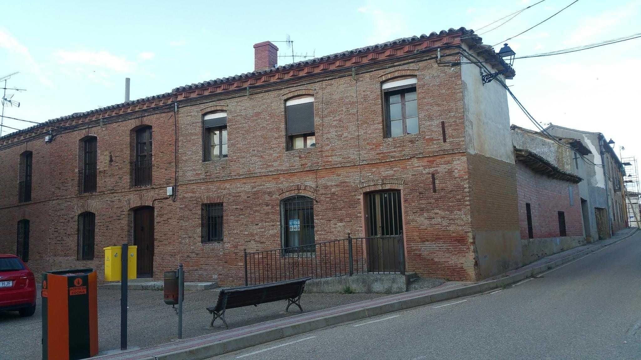 Exterior view of House or chalet for sale in Villacarralón