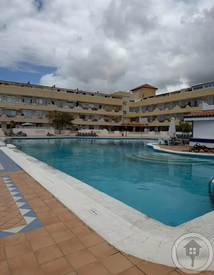 Piscina de Dúplex de alquiler en Adeje con Terraza