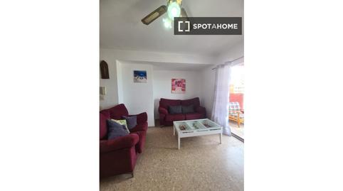 Photo 2 of Flat to share in Platja de la Pobla de Farnals, Valencia