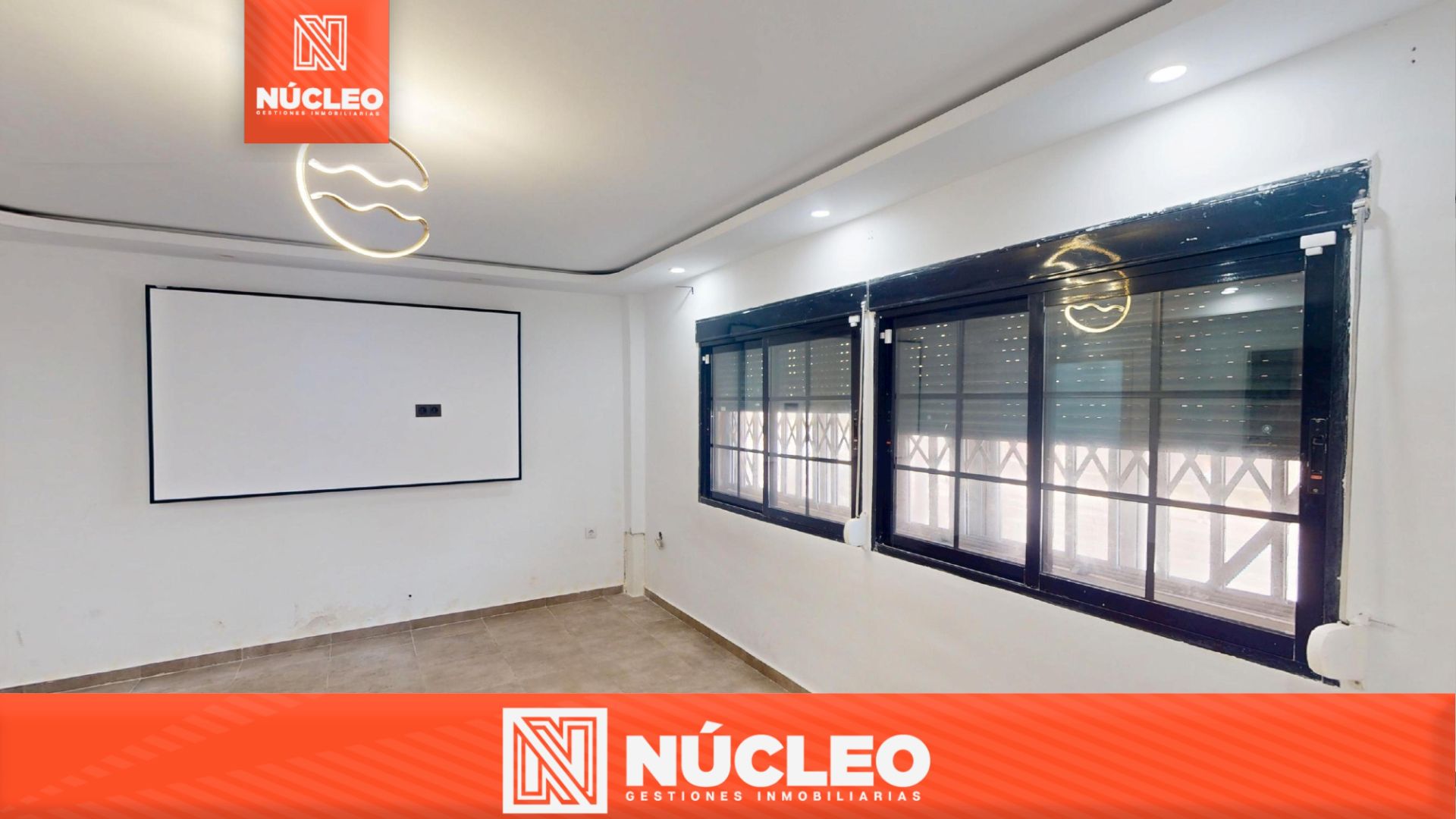 Piso en venta en Carrer de la Princesa Merce, Alipark, Benalúa - Babel