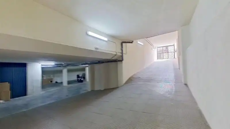Parkplatz von Dachboden zum Verkauf in Cúllar Vega mit Terrasse und Balkon