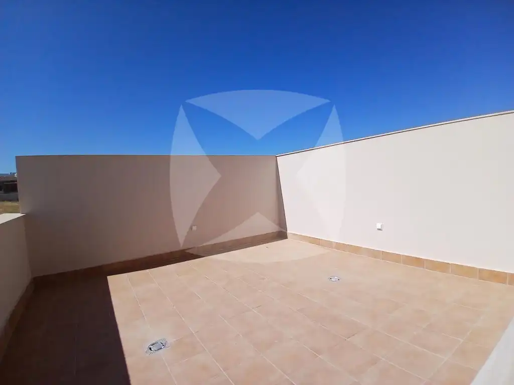 Terrasse von Wohnung zur Miete in Badajoz mit Klimaanlage, Privatgarten und Terrasse