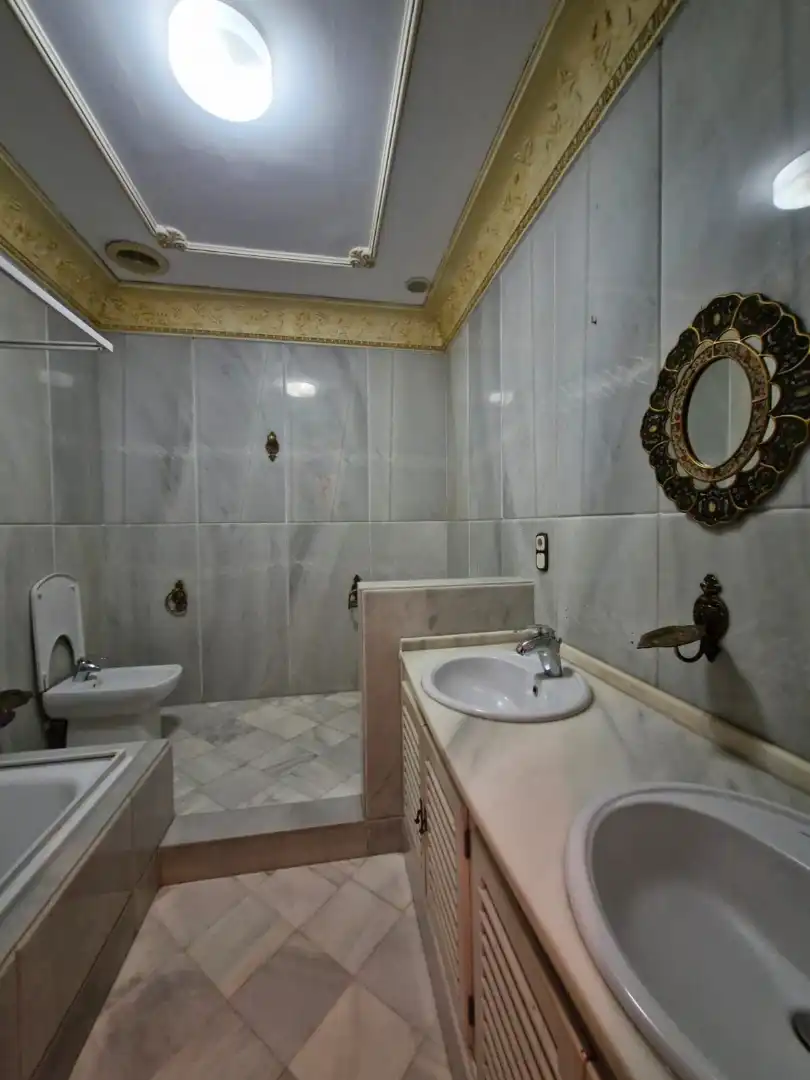 Bany de Casa o xalet en venda en Motril amb Terrassa