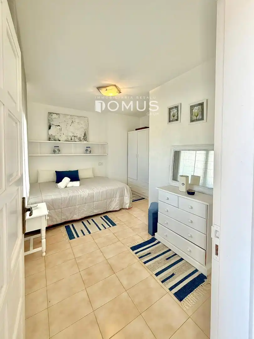 Schlafzimmer von Maisonette zur Miete in L'Escala mit Klimaanlage, Heizung und Terrasse
