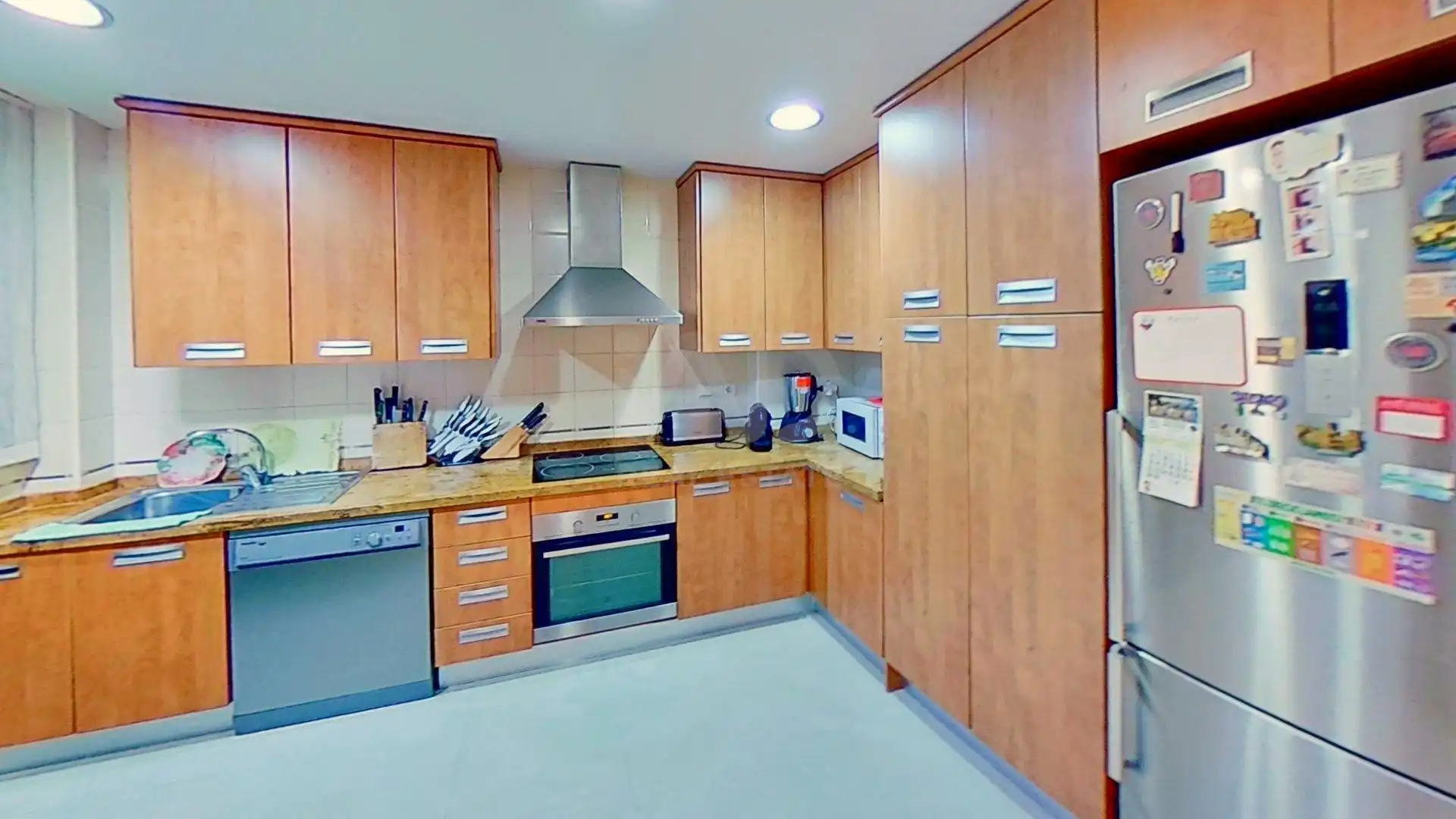 Cocina de Casa adosada en venta en Alicante / Alacant con Aire acondicionado, Calefacción y Terraza