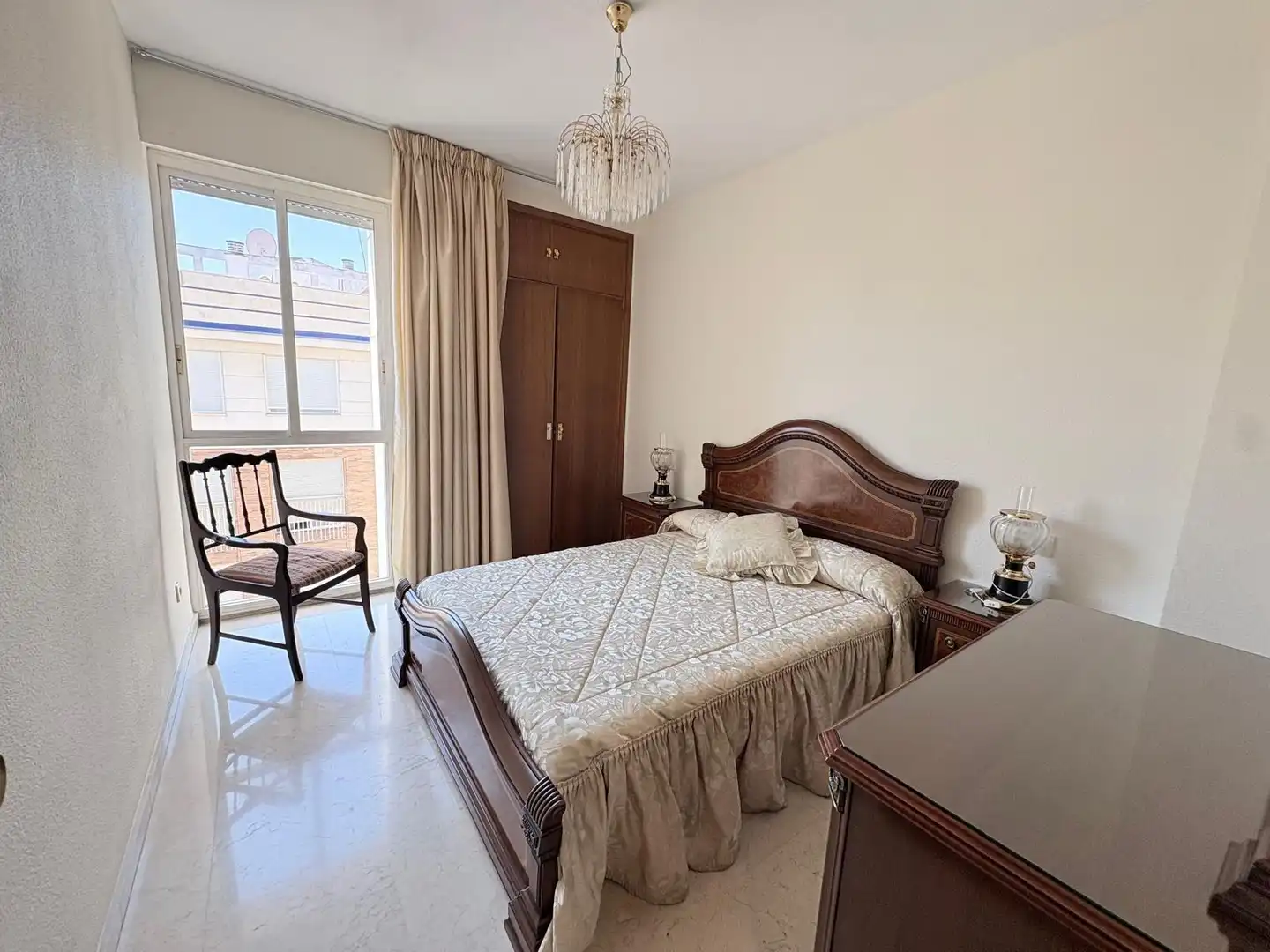 Habitación de Piso de alquiler en Sevilla con Aire acondicionado, Terraza y Trastero