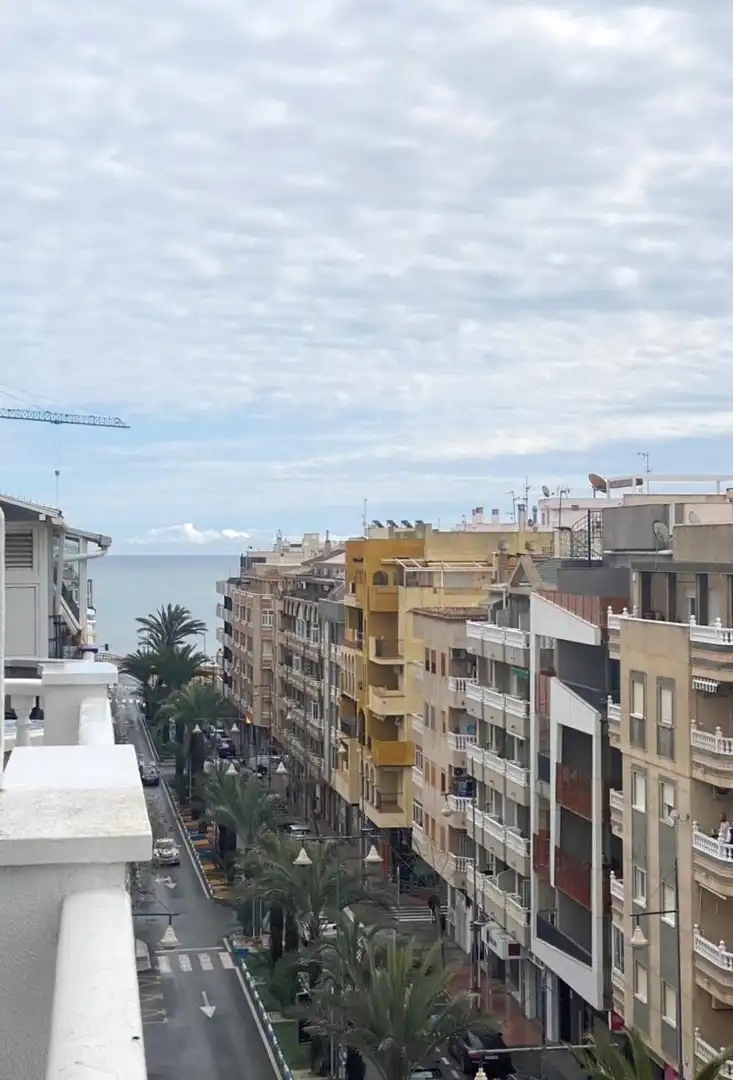 Penthouse with terrace for sale in Playa del Cura