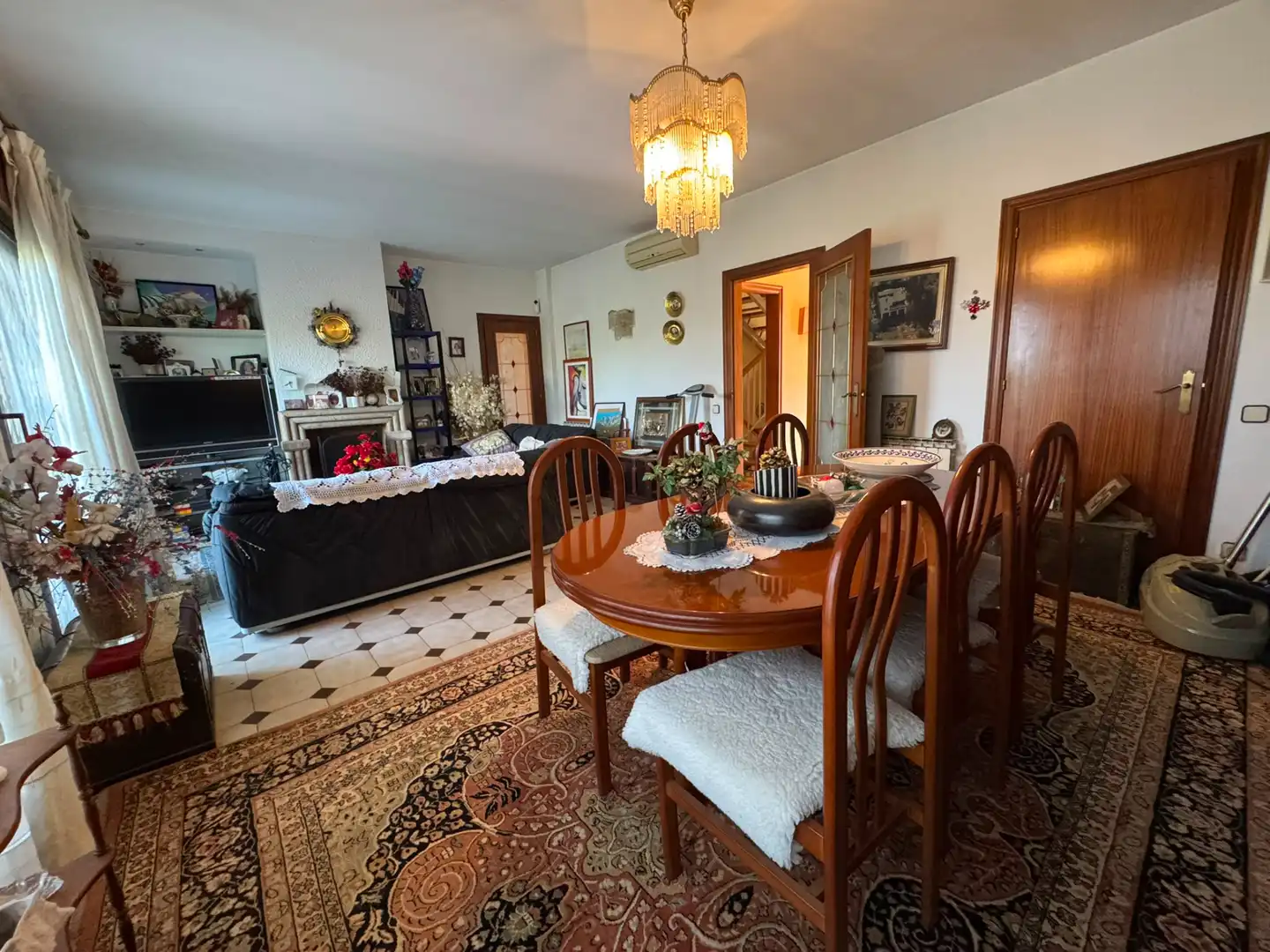 Haus mit Terrasse zum Verkauf in Corbera de Llobregat, imagen 10