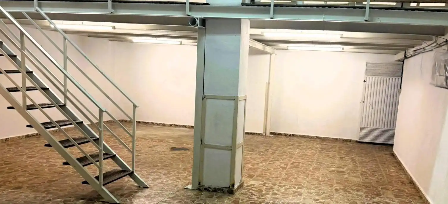 Gewerbefläche zur Übernahme in Calle Londres 3, imagen 8