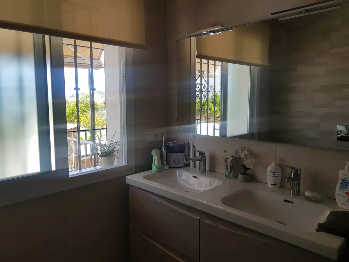 Baño de Casa o chalet en venta en Nerja con Aire acondicionado, Jardín privado y Terraza