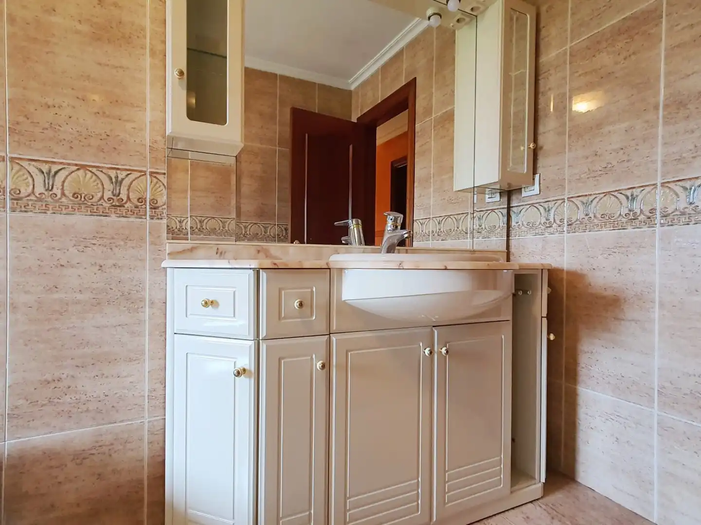 Casa o chalet en venta en Santianes - SARIEGO, Sariego