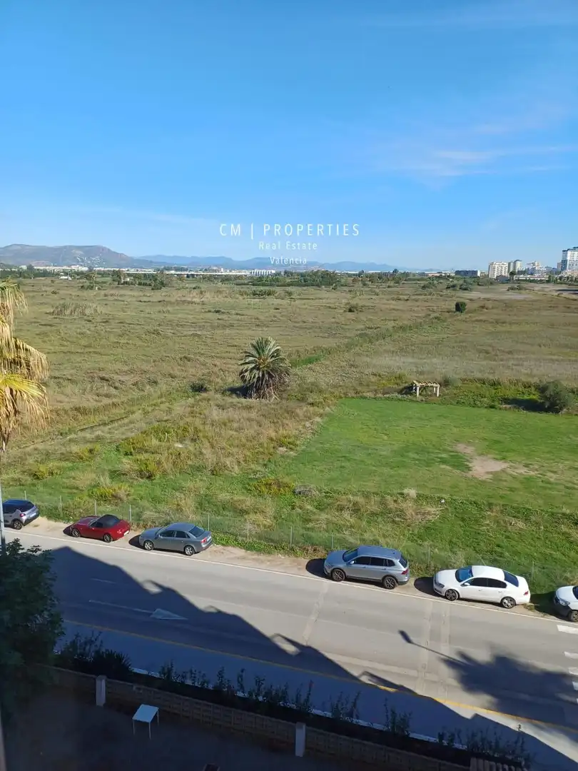 Piso con terraza en alquiler en Caravel-Les 1, imagen 17