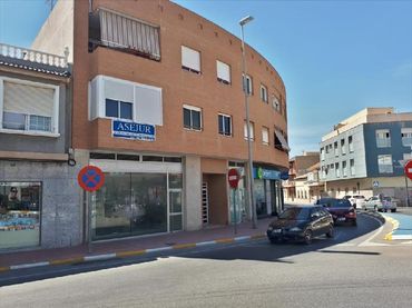 Local comercial de lloguer a San Javier ciudad