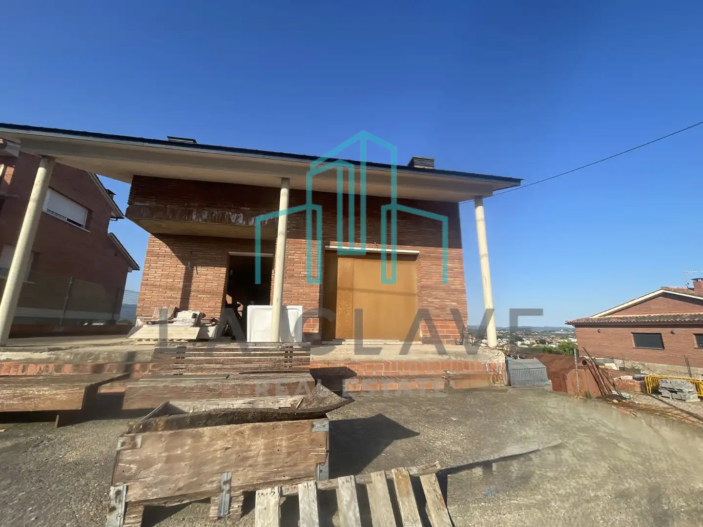 House with terrace for sale in Carrer del Priorat, imagen 4