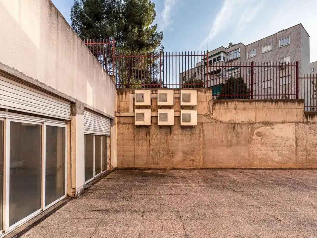 Exterior view of Commercial properties for sale in Coslada  with Heating and Terrace