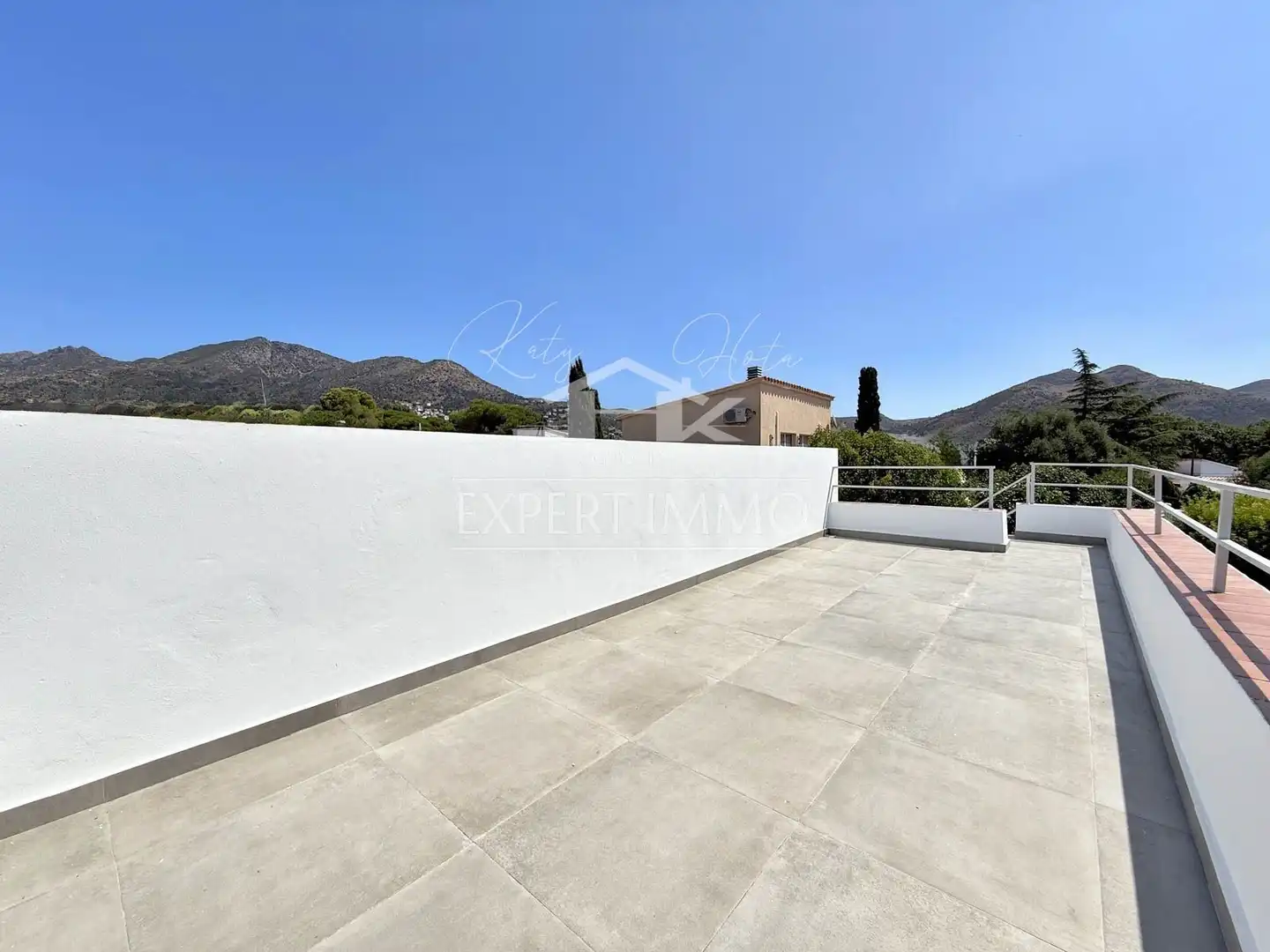 Terrassa de Casa o xalet en venda en Roses amb Aire condicionat, Calefacció i Jardí privat