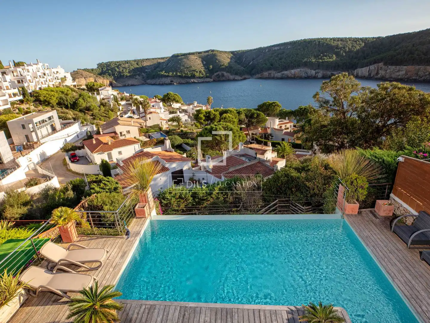 Vista exterior de Casa o chalet en venta en L'Escala con Aire acondicionado, Calefacción y Jardín privado