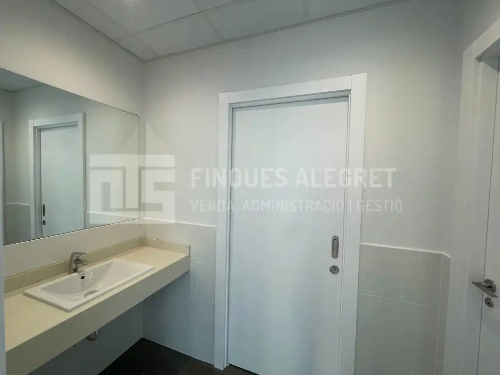 Local comercial en venda a Avenida Madrid, imagen 18