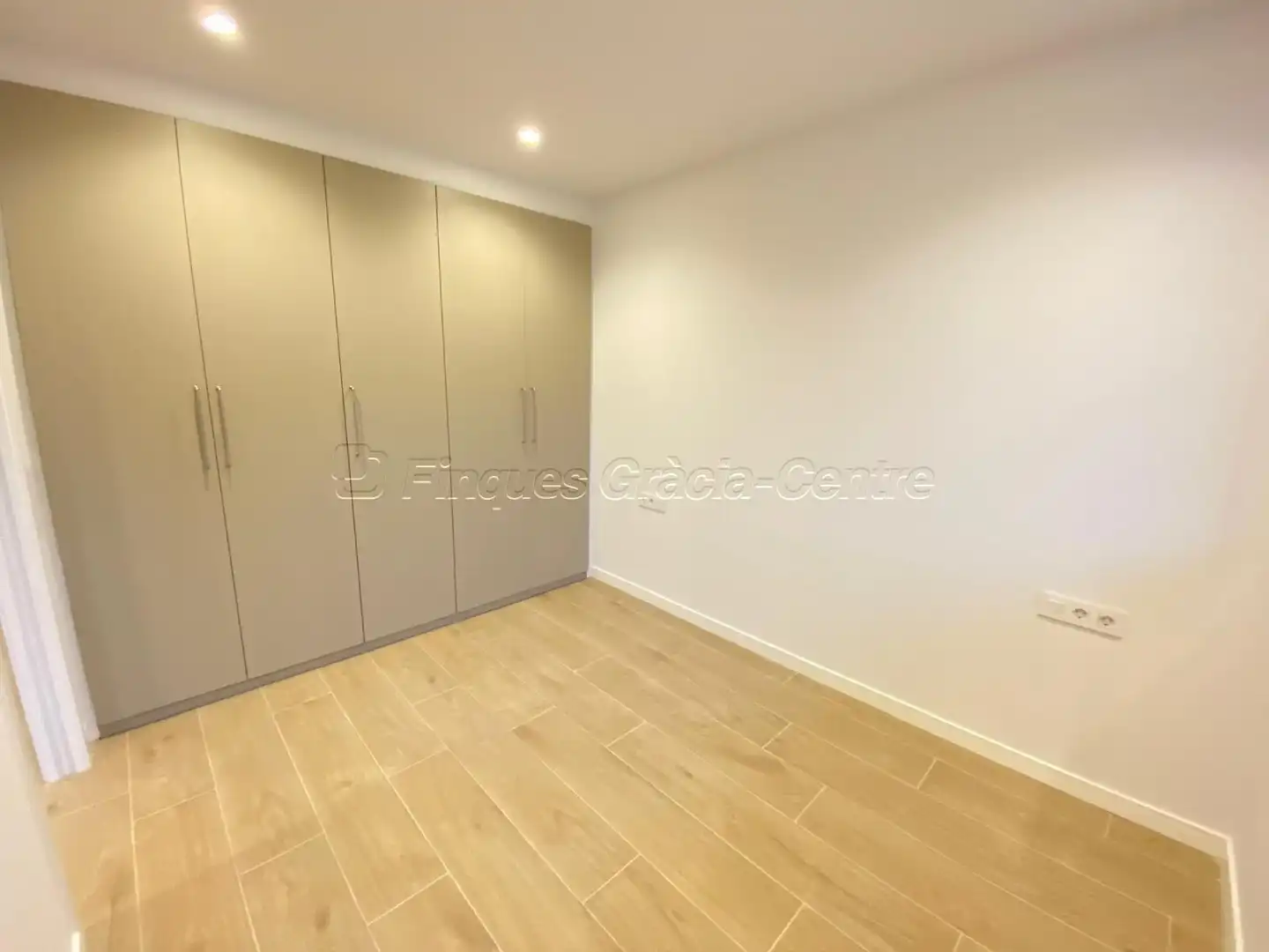 Flat for rent in Carrer Carrer Rambla, Centre