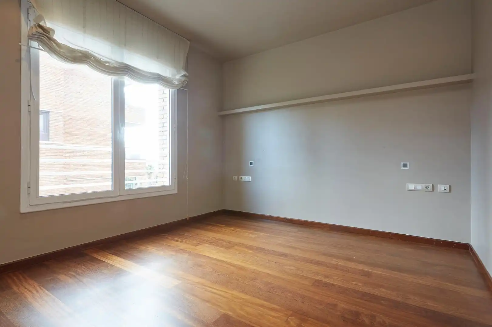 Schlafzimmer von Wohnung zur Miete in Barcelona mit Klimaanlage, Terrasse und Abstellraum