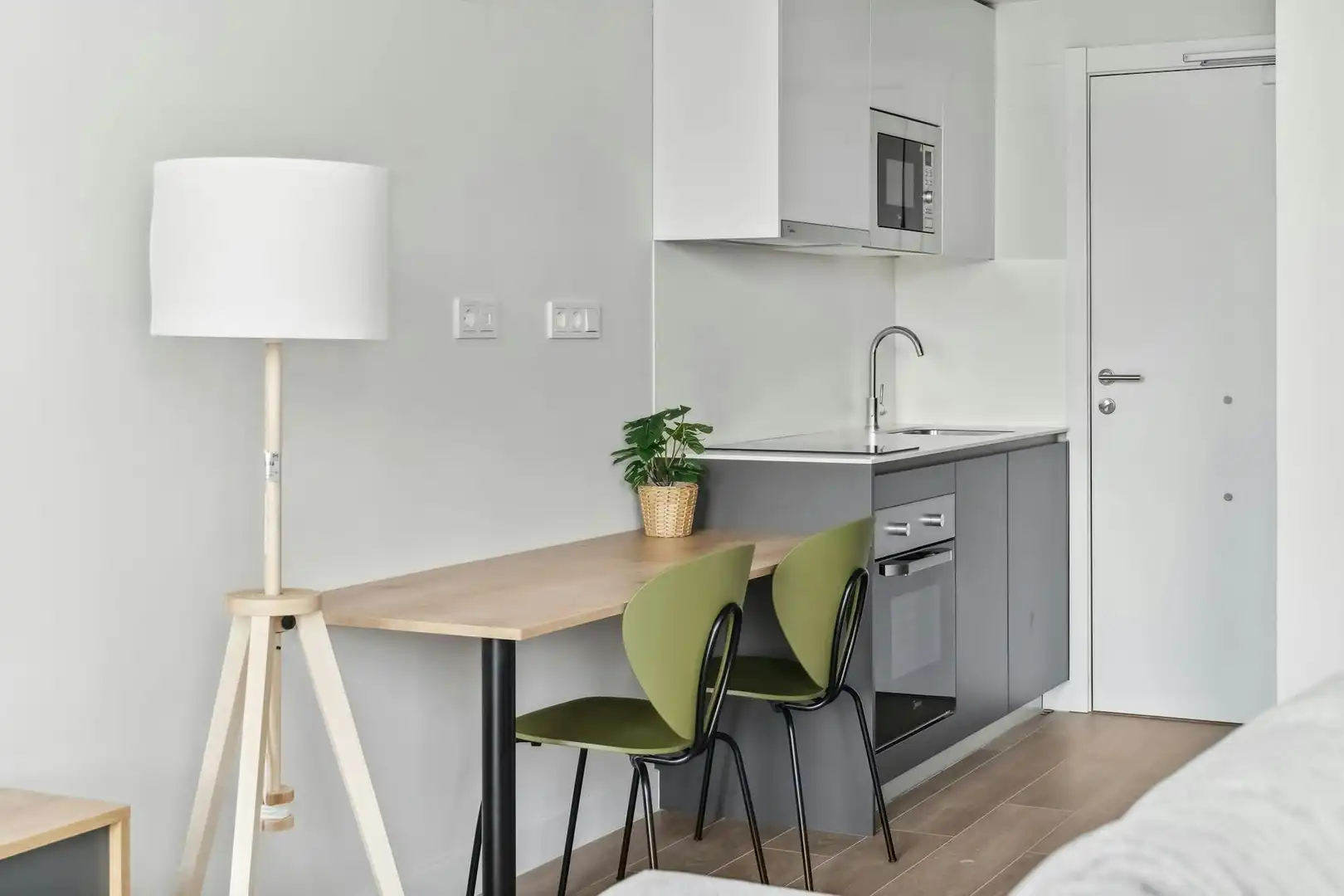 Küche von Wohnung zur Miete in Madrid mit Klimaanlage, Heizung und Privatgarten
