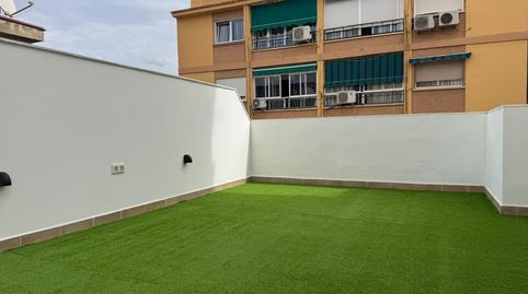 Foto 2 de Piso en venta en Los Castillejos - La Trinidad, Málaga Capital