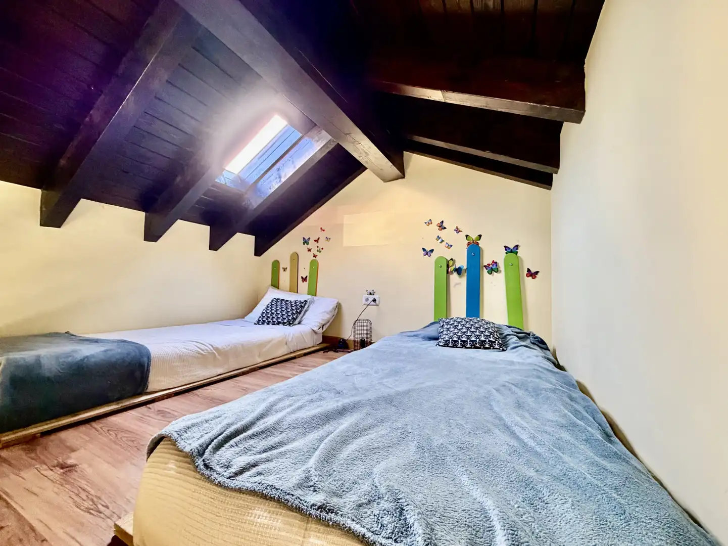 Bedroom of Detached homes for sale in Santillana del Mar  with Heating, Private garden and Furnished