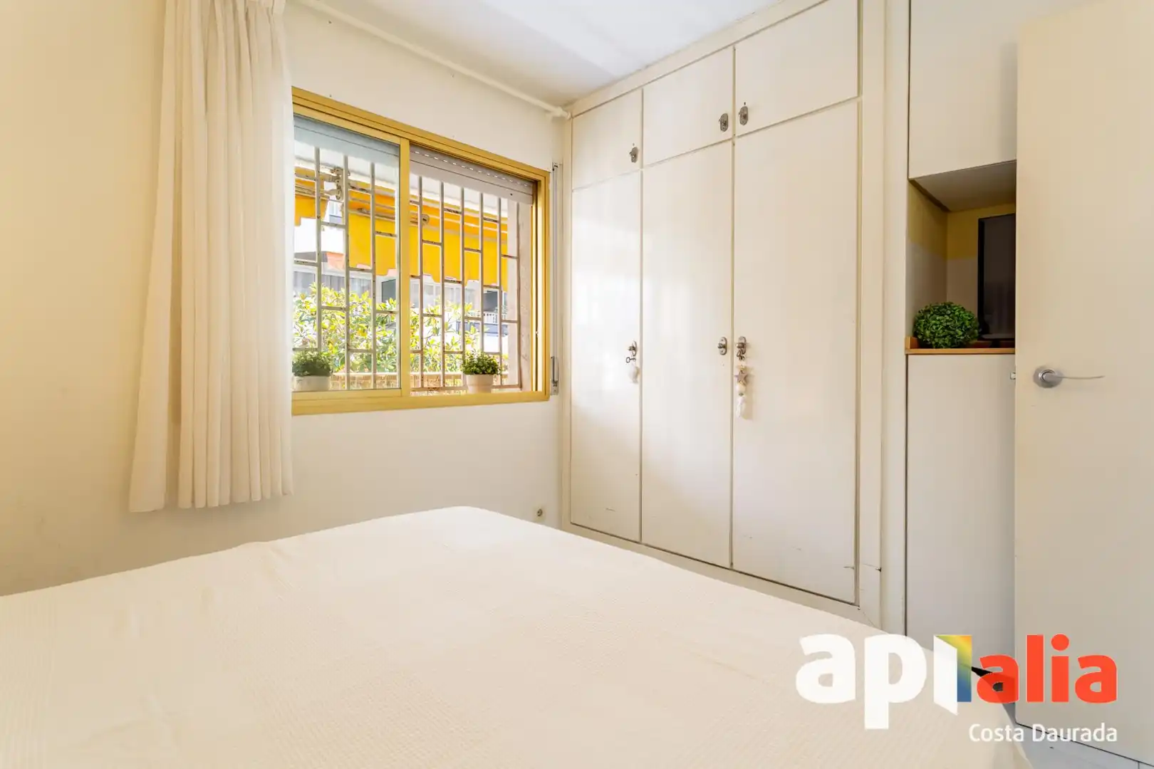 Habitación de Apartamento en venta en Salou con Calefacción y Terraza
