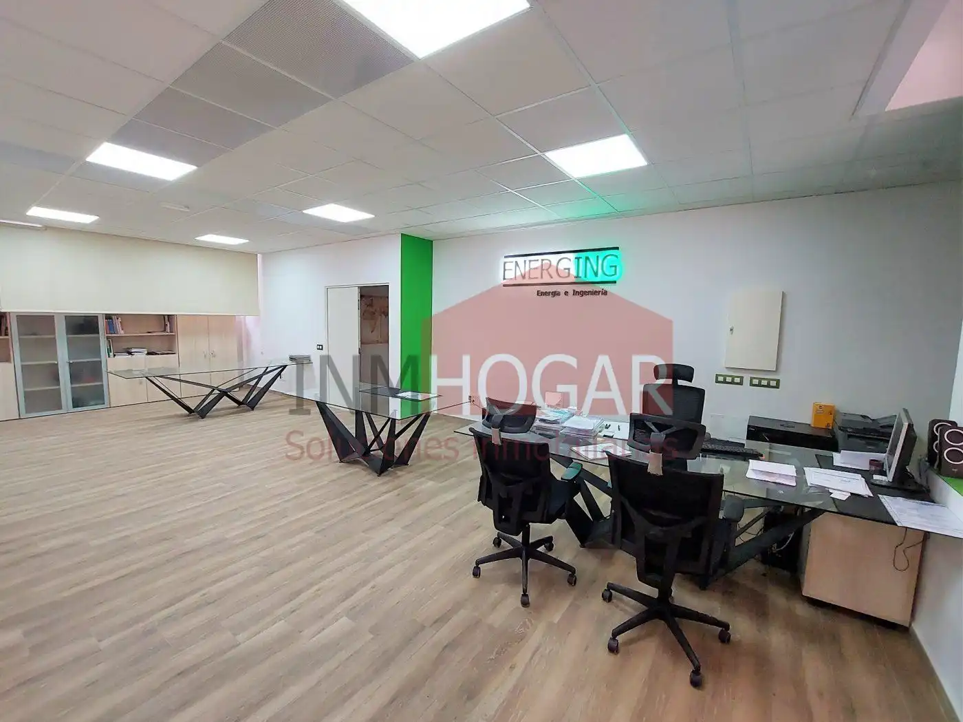 Locale commerciale in vendita a Sur