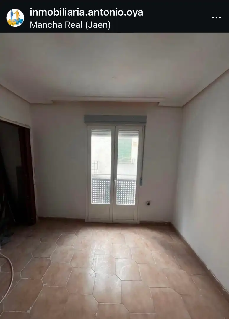Casa con terraza en venta en Mancha Real, imagen 3