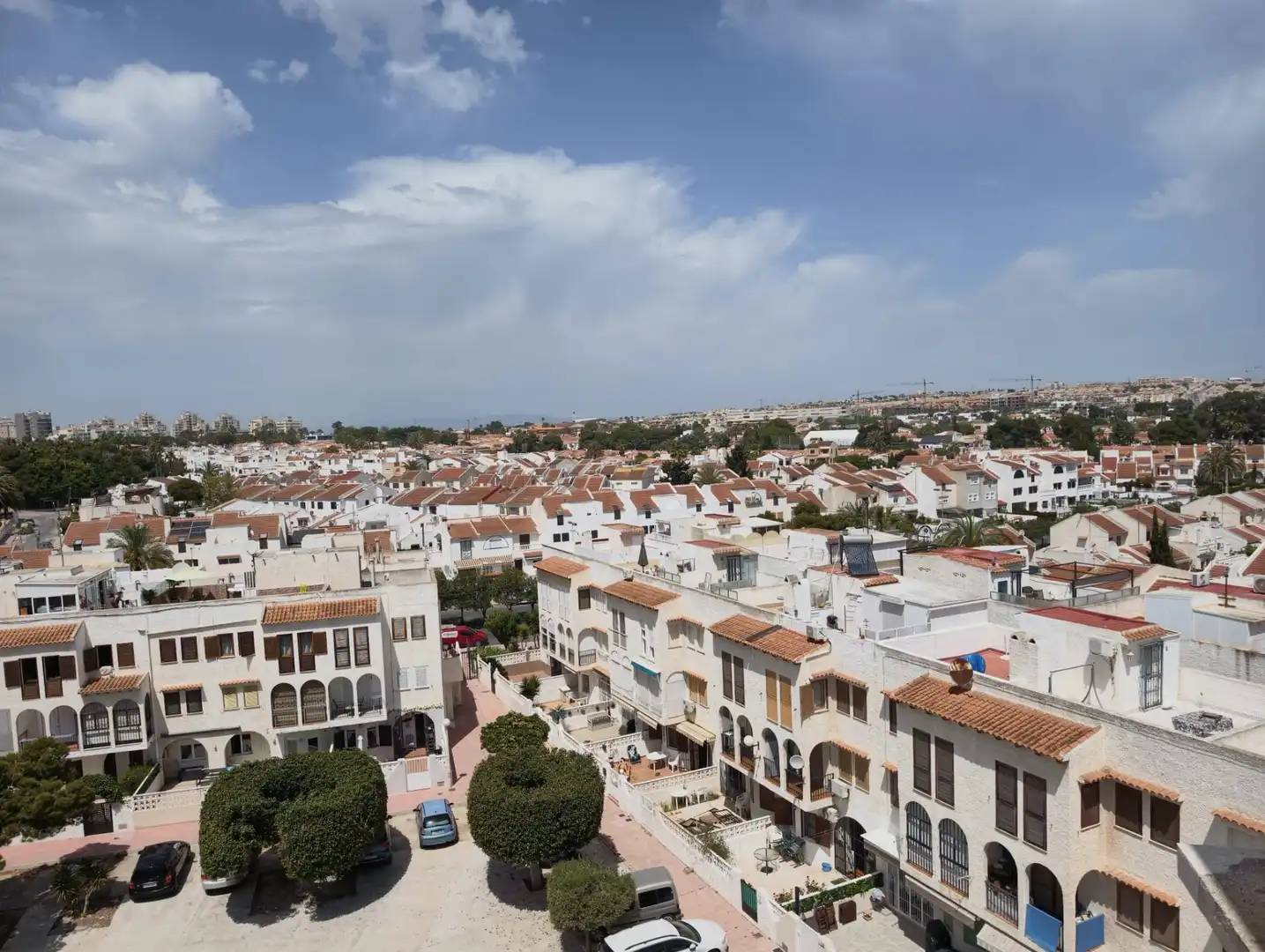 Exterior view of Apartments for sale in Cuenca  with Air Conditioner, Terrace and Furnished