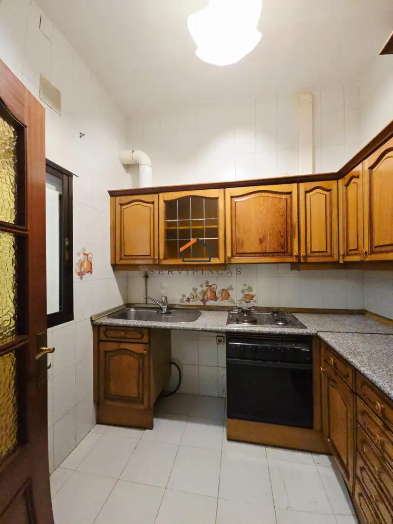 Cocina de Piso en venta en Madrid con Calefacción