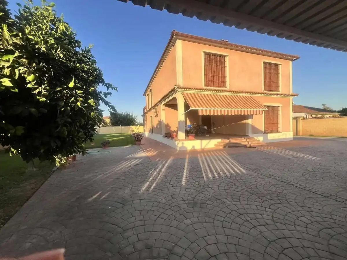 Chalet con terraza en venta en Periurbano Este - Campiña, imagen 2