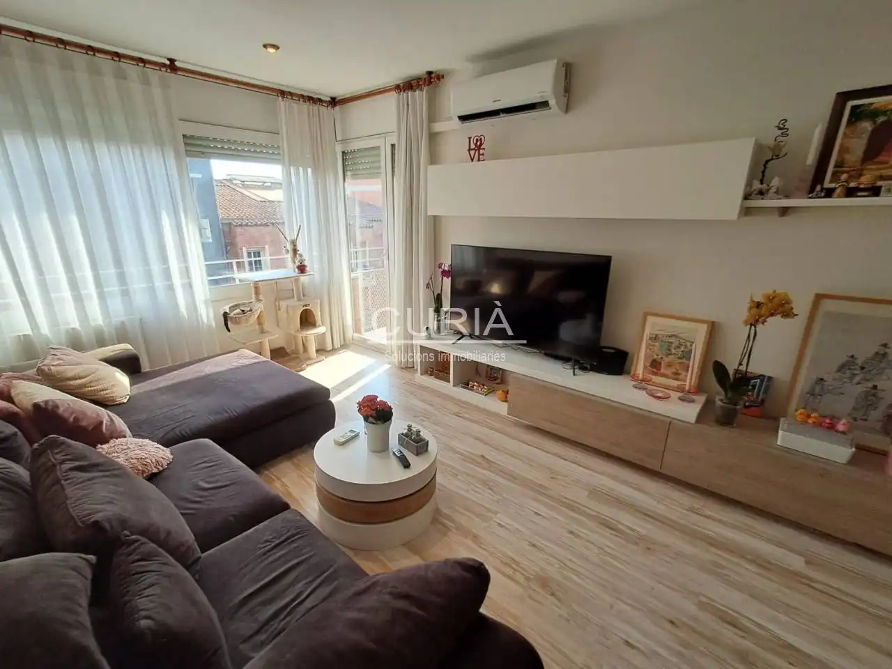 Sala d'estar de Pis en venda en Lleida amb Aire condicionat, Calefacció i Parquet