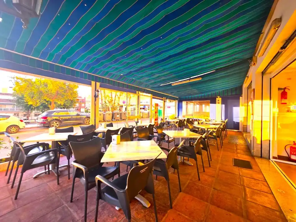 Local comercial en venda a La Carihuela - Los Nidos, imagen 5