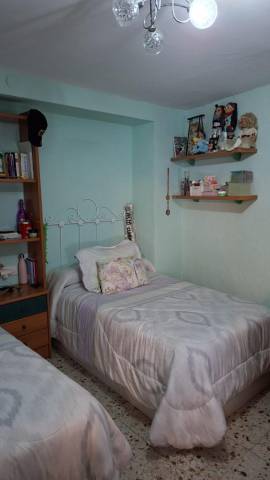 Finca rústica en Venta en Huelma