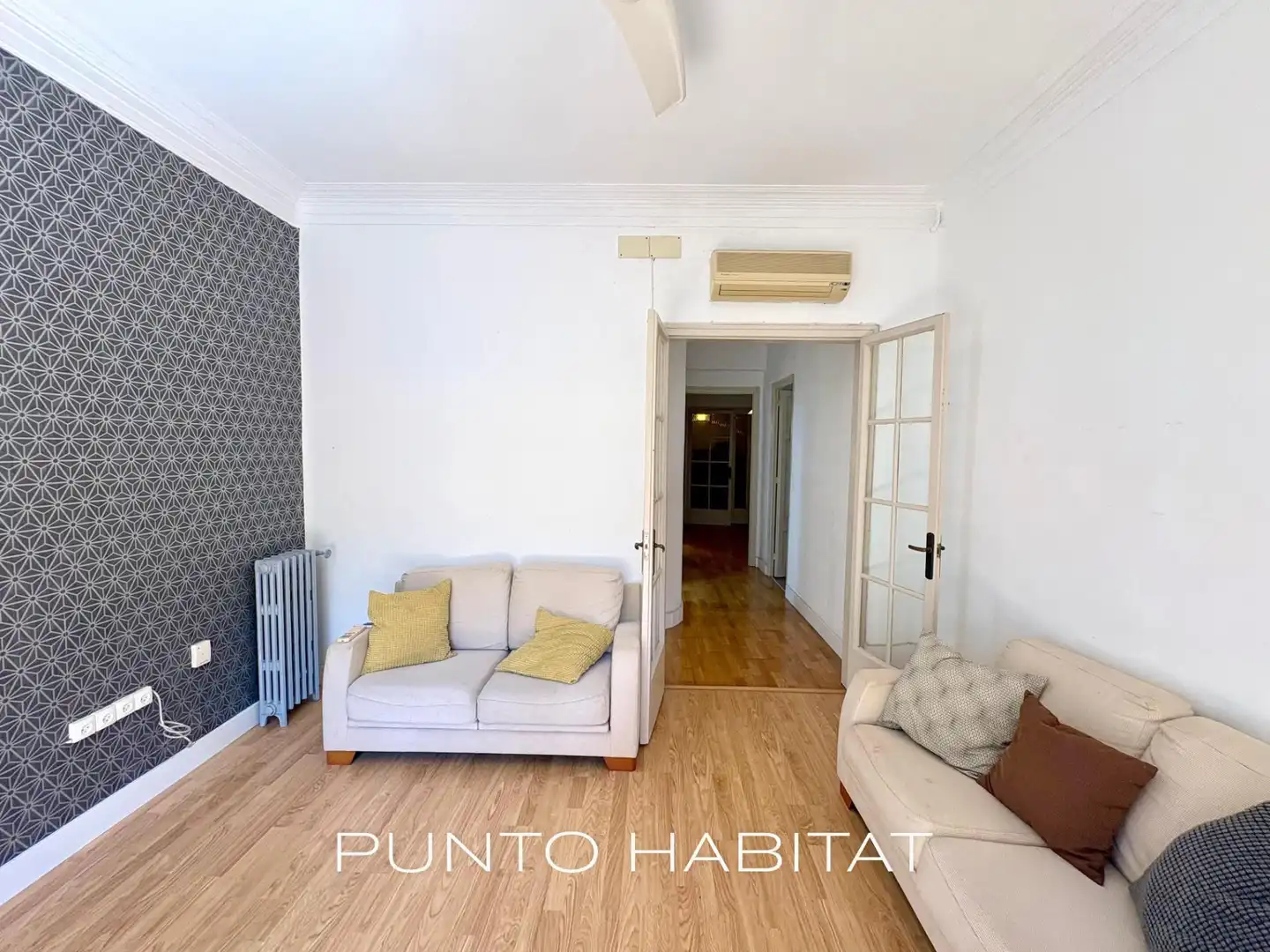 Sala de estar de Piso en venta en Barcelona con Aire acondicionado, Parquet y Trastero