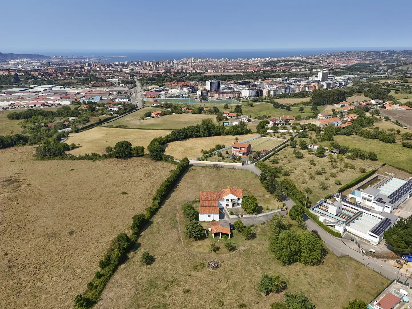 Houses for sale in Gijón   with Private garden