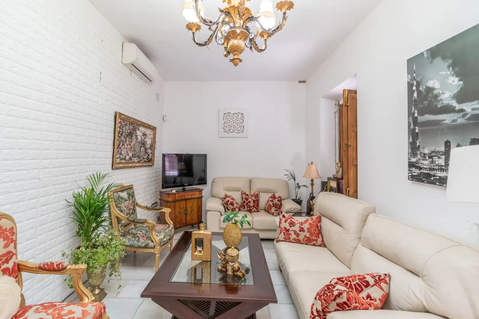 Sala de estar de Casa o chalet en venta en Granada con Aire acondicionado, Terraza y Balcón
