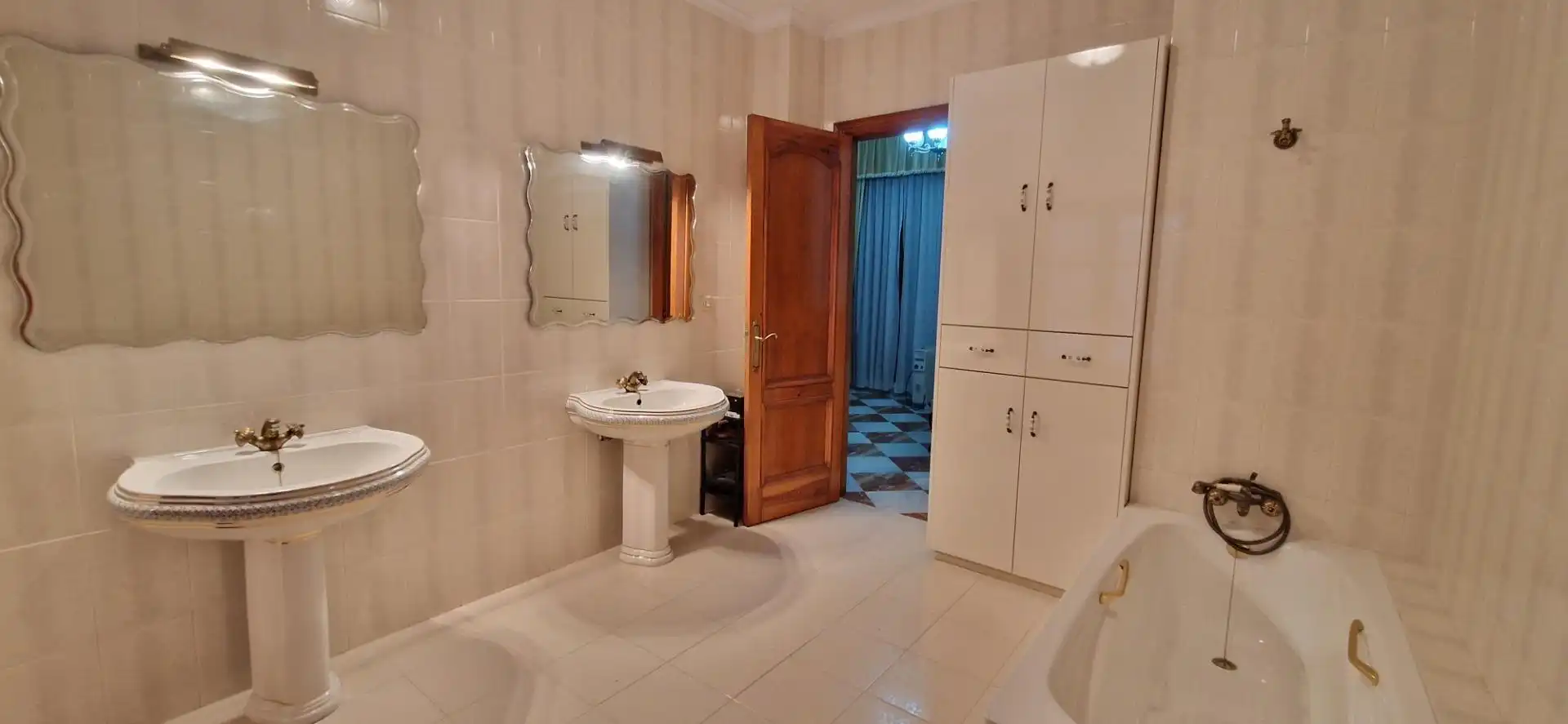 Baño de Casa o chalet en venta en Fernán-Núñez con Jardín privado, Terraza y Trastero